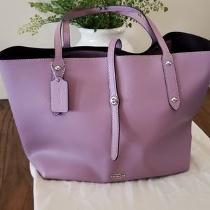 Coach tote and matching wallet